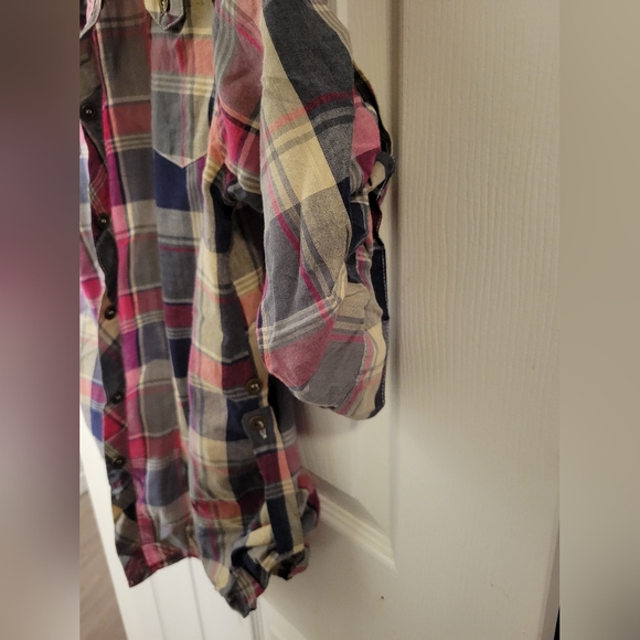 Mei Na Paid Button Down Shirt size 8 - Picture 2 of 6